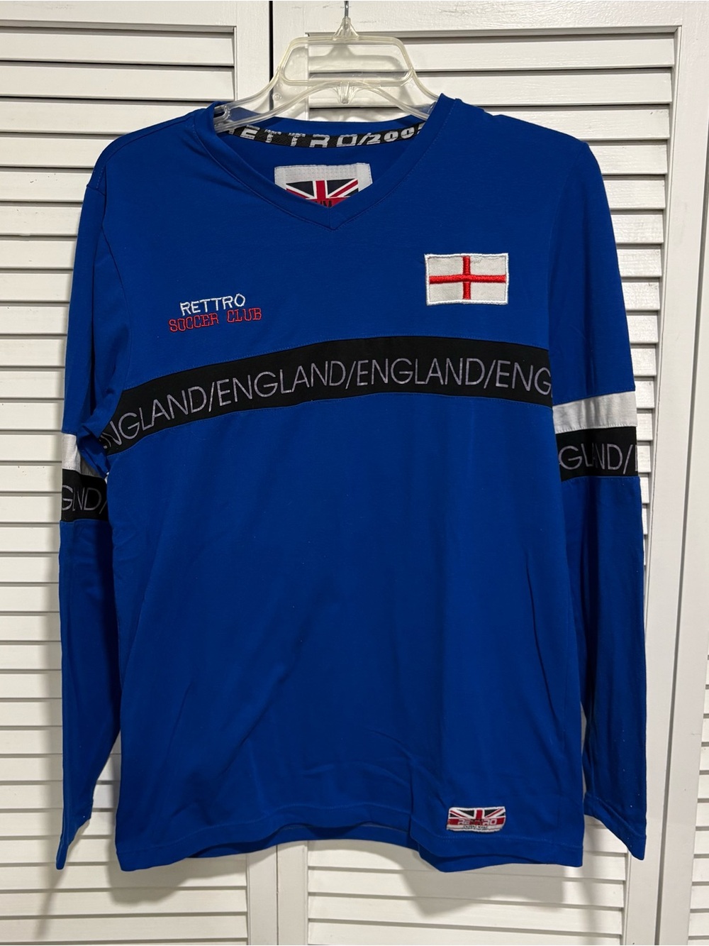 Rettro Soccer Club England Vintage Long Sleeve Graphic Tee Shirt Blue Size M
